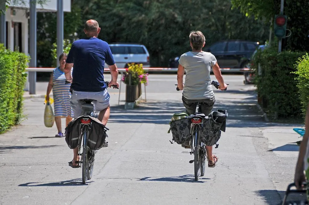 Kompleks wypoczynkowy Villaggio Camping Adria Casal Borsetti