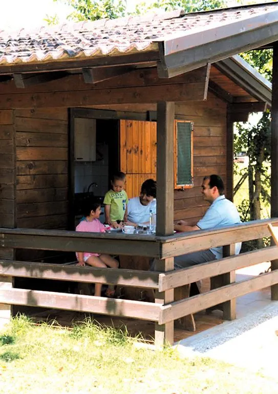 Villaggio Camping Adria Casal Borsetti 0*,
